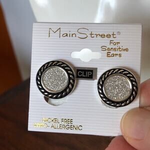 NWT Main Street Sensitive Ears Textured Silver Tone clip on earrings new on card